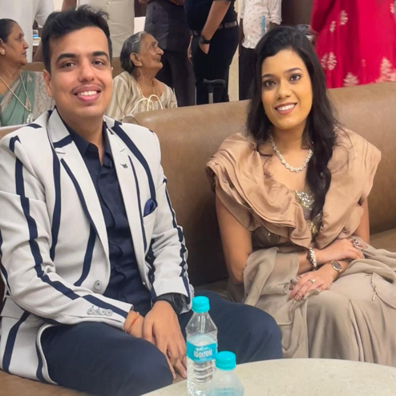 An Indian couple on their wedding day